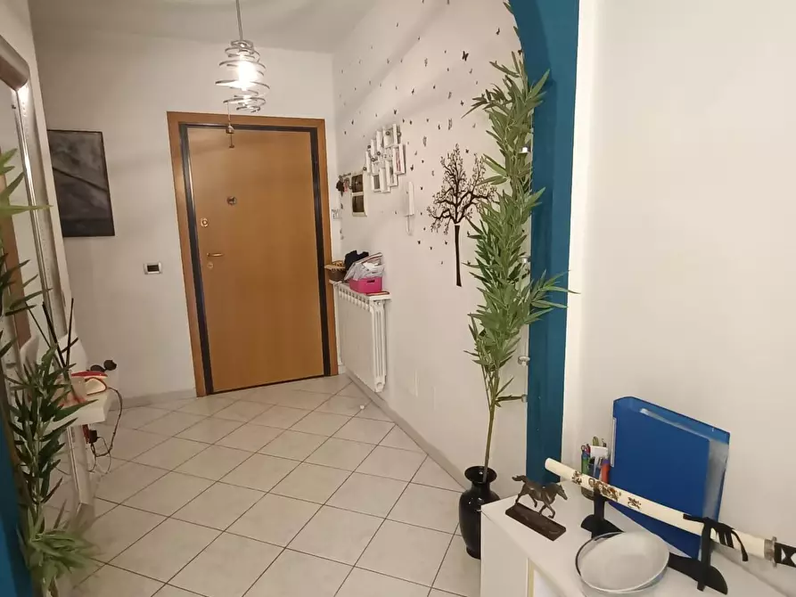 Immagine 14 di Appartamento in vendita  a Carrara