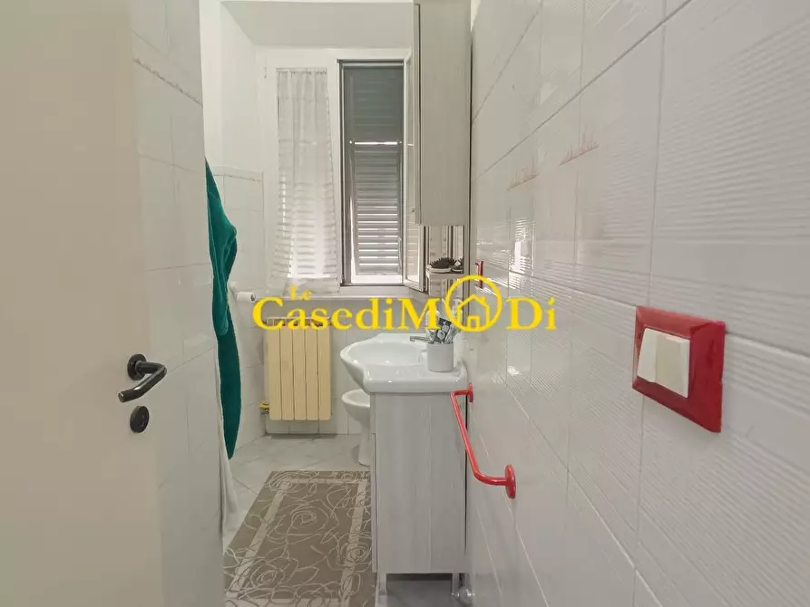 Immagine 13 di Appartamento in vendita  a Livorno