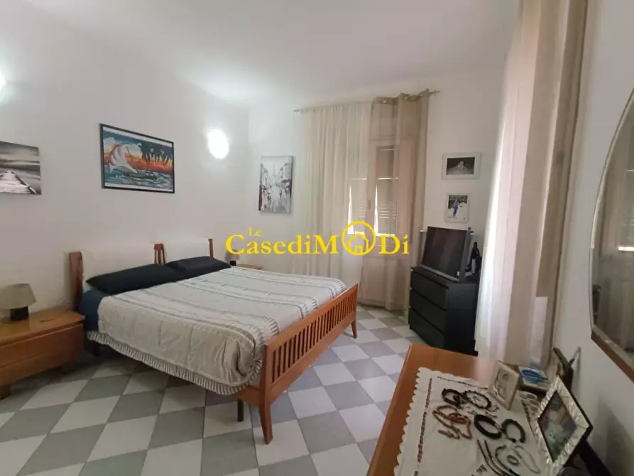 Immagine 7 di Appartamento in vendita  a Livorno