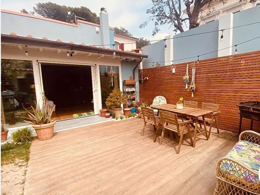 Immagine 2 di Villetta a schiera in vendita  a Pisa