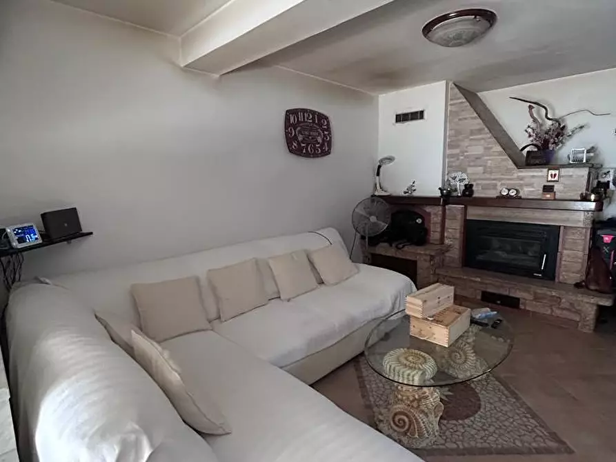 Immagine 21 di Casa indipendente in vendita  a Aulla