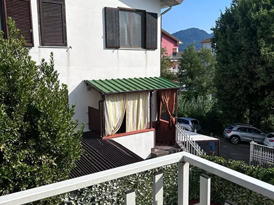 Immagine 11 di Casa indipendente in vendita  a Aulla