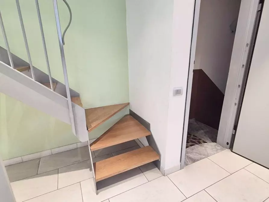 Immagine 59 di Casa bifamiliare in vendita  a Viareggio