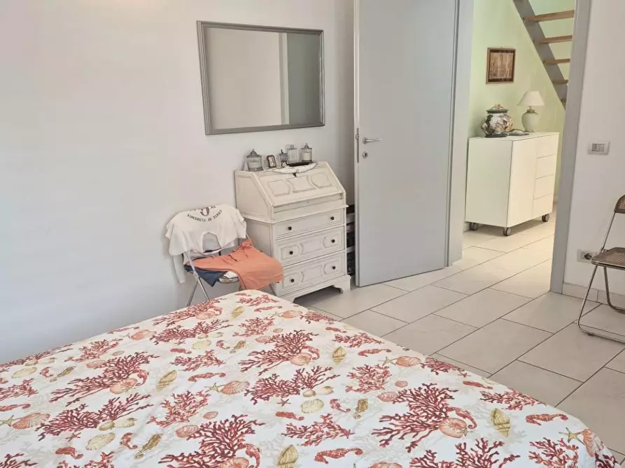 Immagine 83 di Casa bifamiliare in vendita  a Viareggio