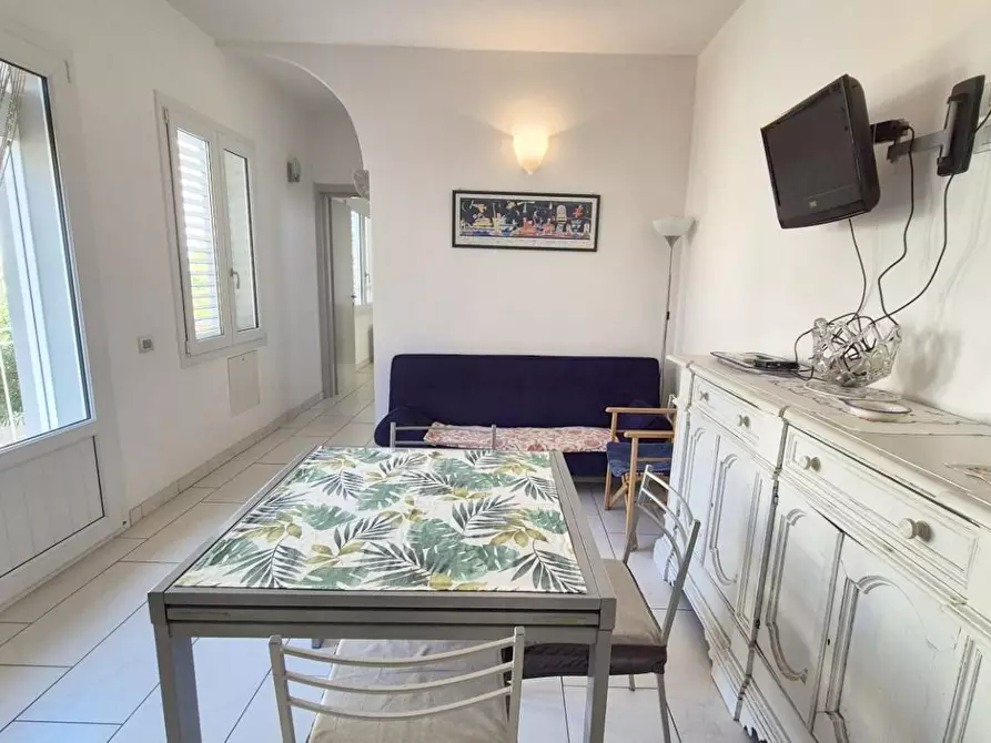 Immagine 6 di Casa bifamiliare in vendita  a Viareggio