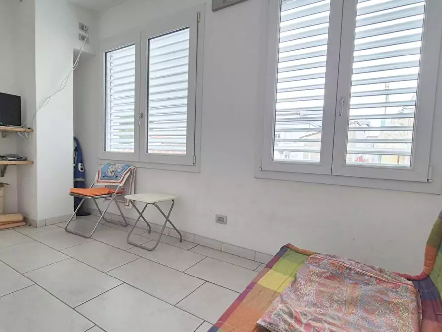 Immagine 67 di Casa bifamiliare in vendita  a Viareggio