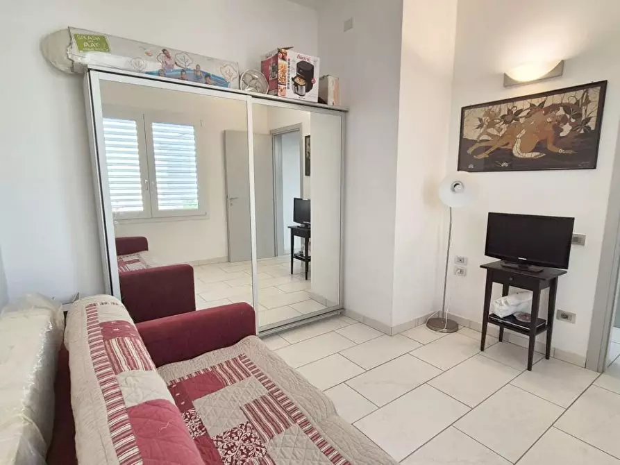 Immagine 24 di Casa bifamiliare in vendita  a Viareggio