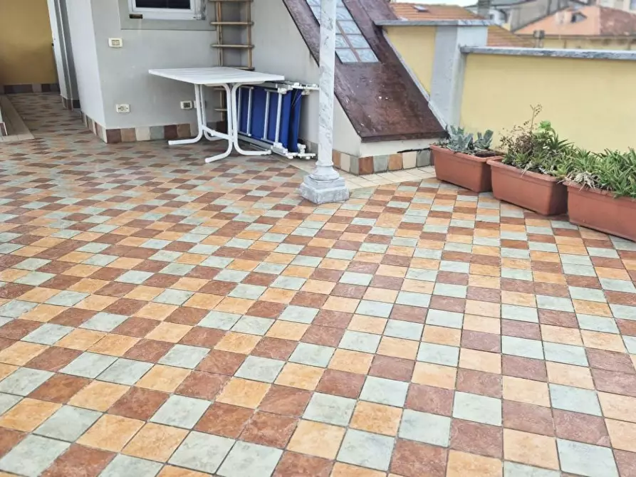 Immagine 109 di Casa bifamiliare in vendita  a Viareggio