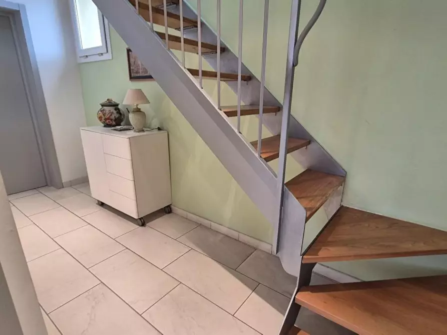 Immagine 89 di Casa bifamiliare in vendita  a Viareggio