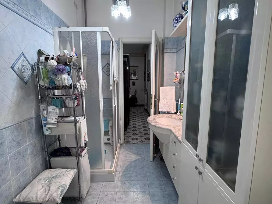 Immagine 17 di Appartamento in vendita  a Carrara