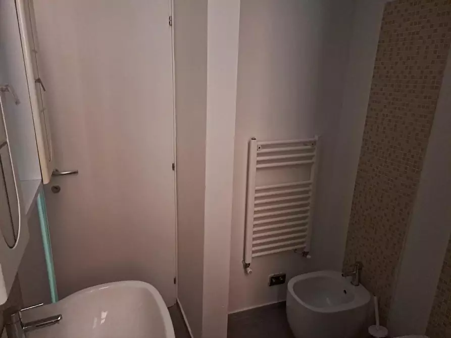 Immagine 5 di Appartamento in vendita  a Pisa