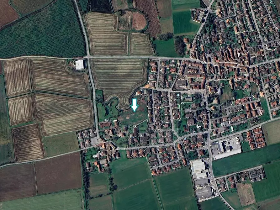 Immagine 1 di Terreno agricolo in vendita  a Vellezzo Bellini