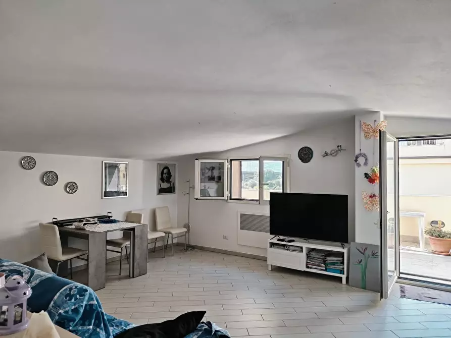 Immagine 26 di Appartamento in vendita  a Livorno