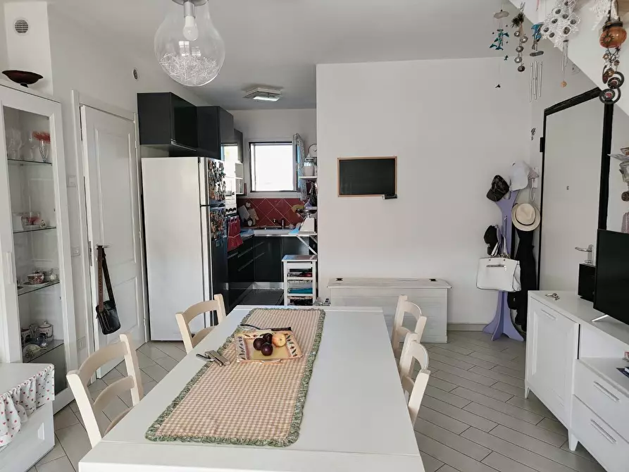 Immagine 10 di Appartamento in vendita  a Livorno