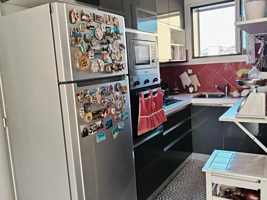 Immagine 14 di Appartamento in vendita  a Livorno