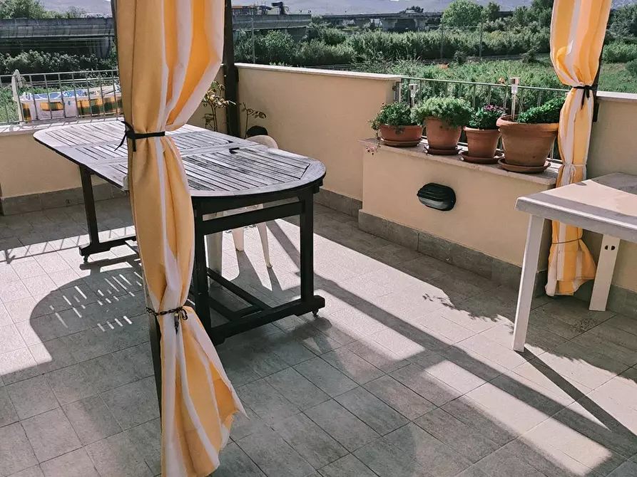 Immagine 1 di Appartamento in vendita  a Livorno