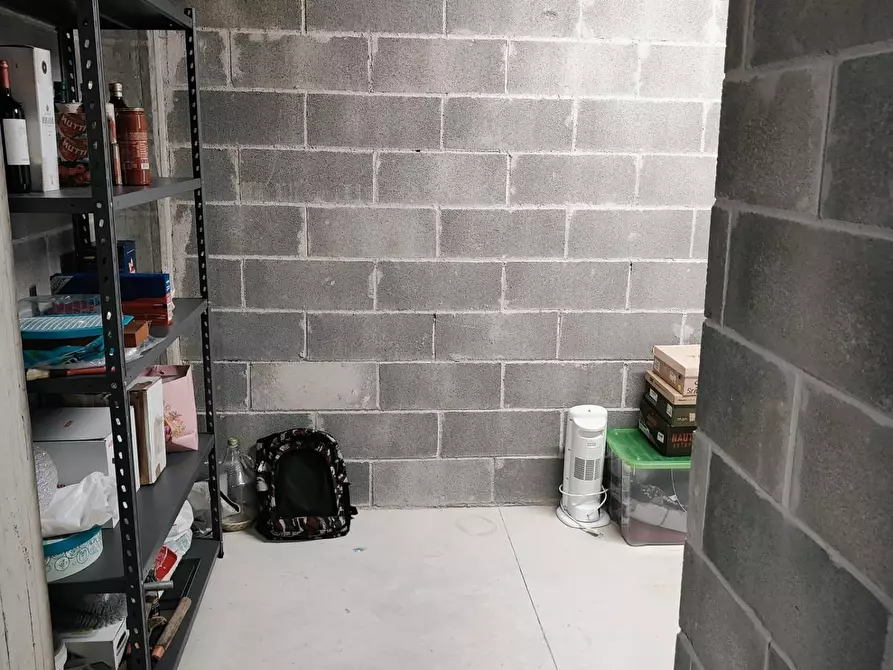 Immagine 35 di Appartamento in vendita  a Livorno