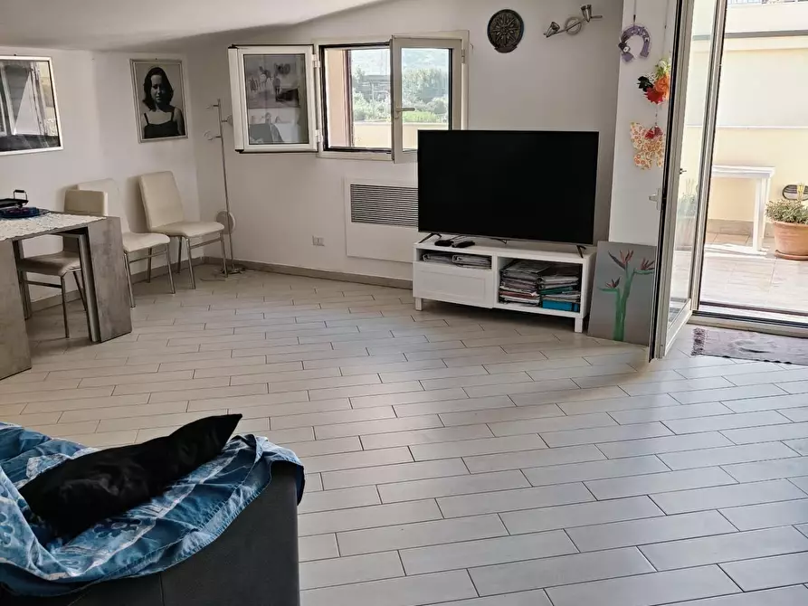 Immagine 25 di Appartamento in vendita  a Livorno