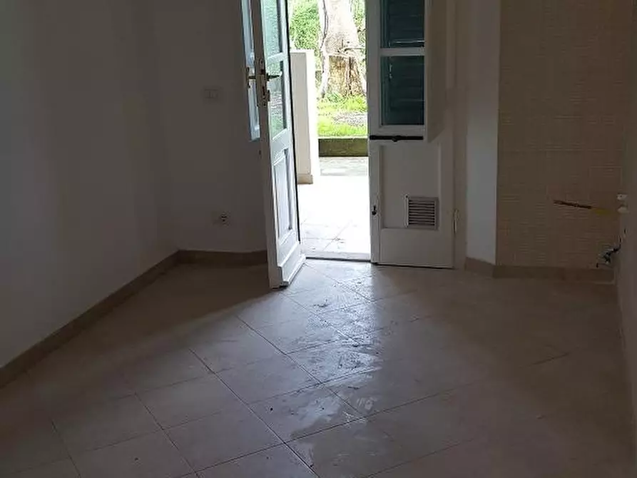 Immagine 2 di Appartamento in vendita  a Santa Maria A Monte