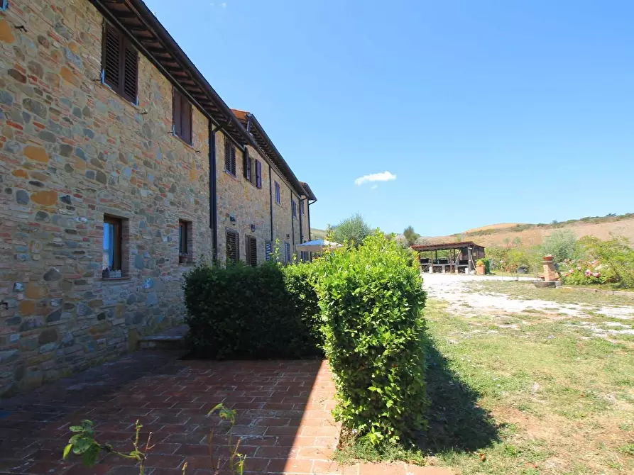Immagine 29 di Casa colonica in vendita  a Montaione