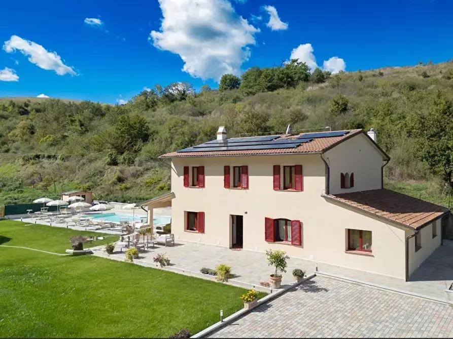 Immagine 7 di Casa colonica in vendita  a Montaione