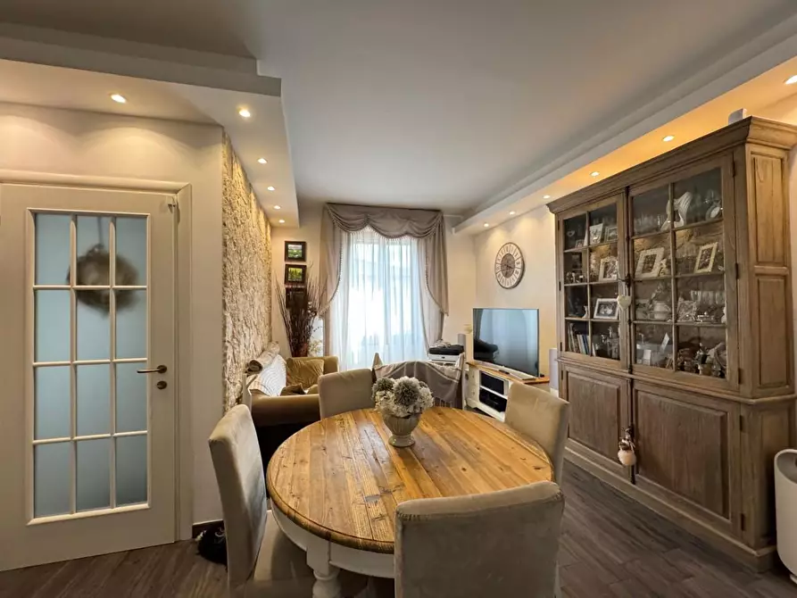 Immagine 2 di Appartamento in vendita  a Empoli