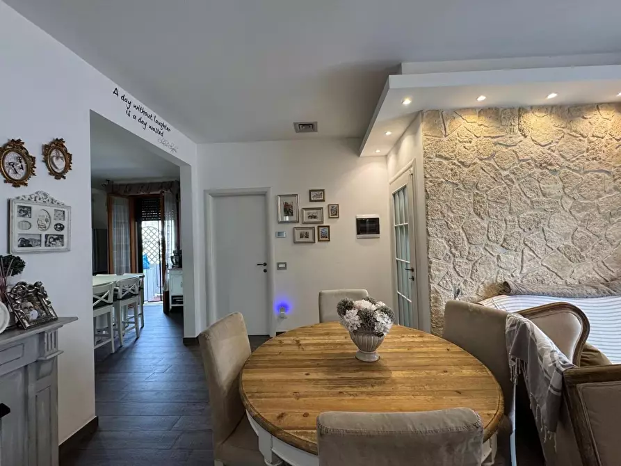 Immagine 7 di Appartamento in vendita  a Empoli