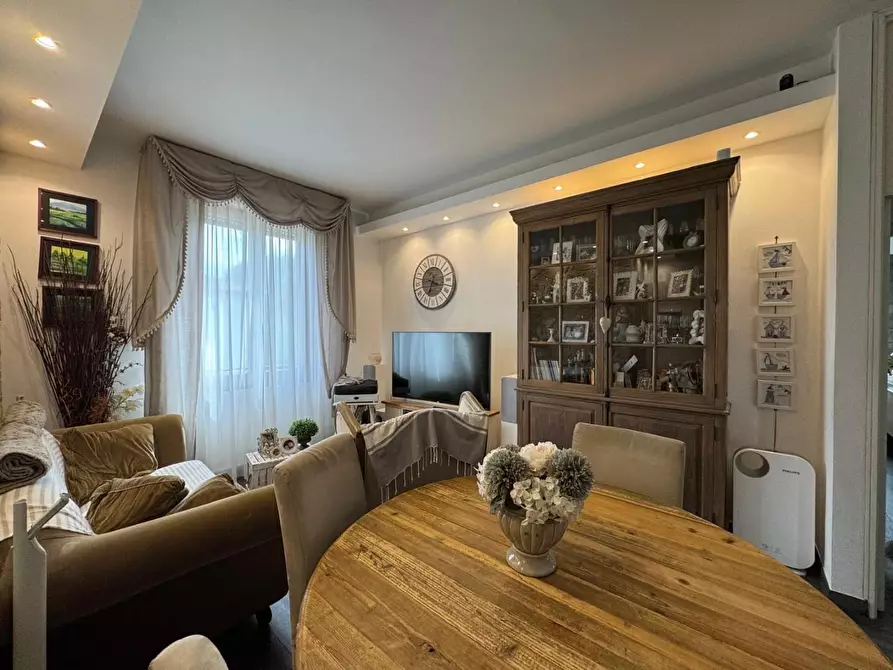 Immagine 6 di Appartamento in vendita  a Empoli