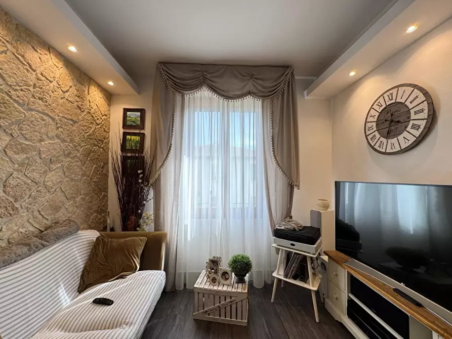 Immagine 8 di Appartamento in vendita  a Empoli