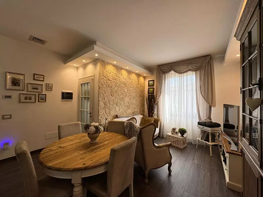 Immagine 3 di Appartamento in vendita  a Empoli