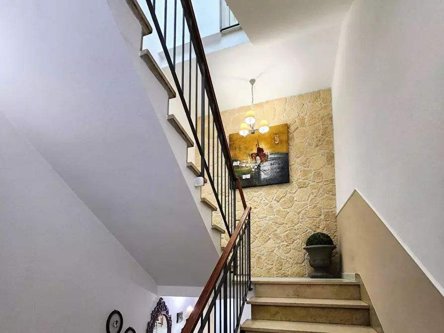 Immagine 17 di Appartamento in vendita  a Empoli