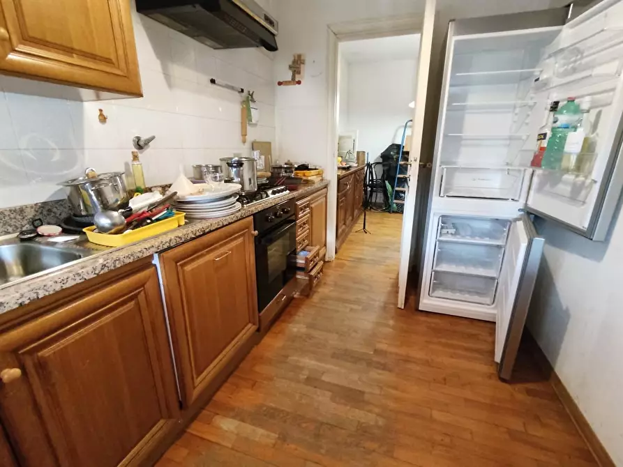 Immagine 2 di Appartamento in vendita  a Seravezza