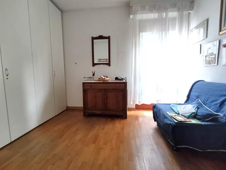 Immagine 8 di Appartamento in vendita  a Seravezza