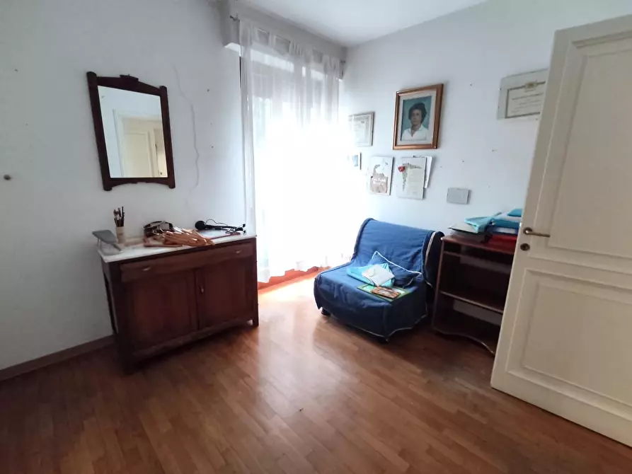 Immagine 9 di Appartamento in vendita  a Seravezza