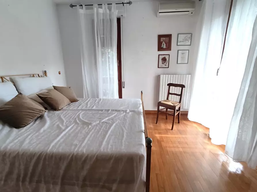 Immagine 6 di Appartamento in vendita  a Seravezza