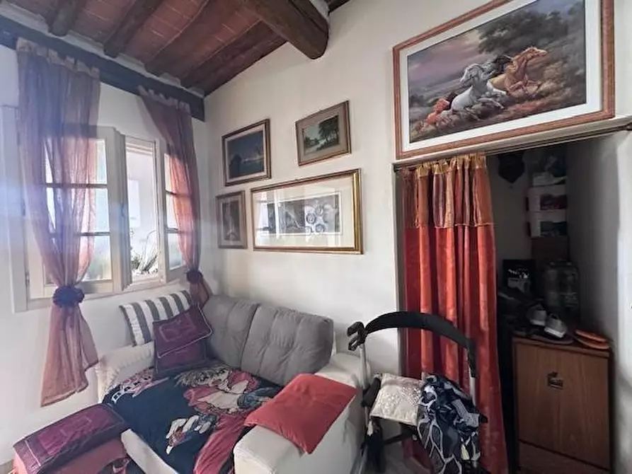 Immagine 4 di Appartamento in vendita  a Cascina