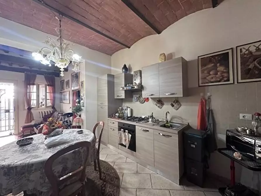 Immagine 5 di Appartamento in vendita  a Cascina