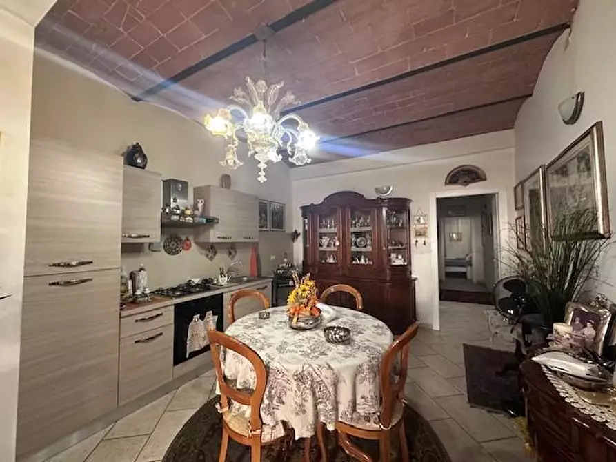 Immagine 3 di Appartamento in vendita  a Cascina