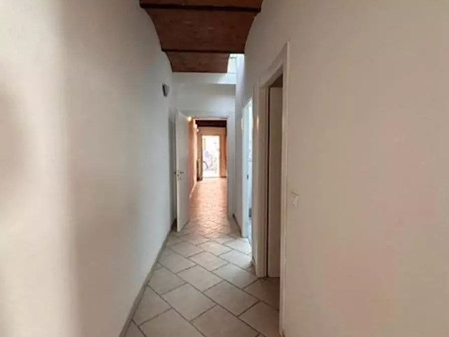 Immagine 18 di Appartamento in vendita  a Cascina