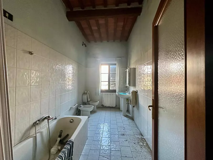 Immagine 29 di Villetta a schiera in vendita  a Porcari