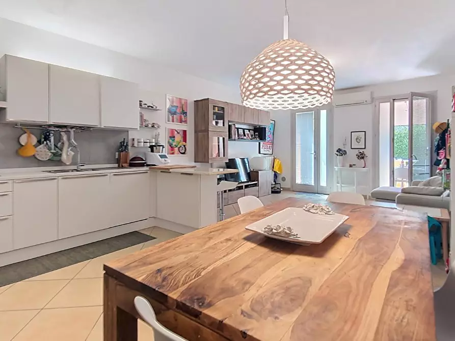 Immagine 9 di Appartamento in vendita  a Pisa