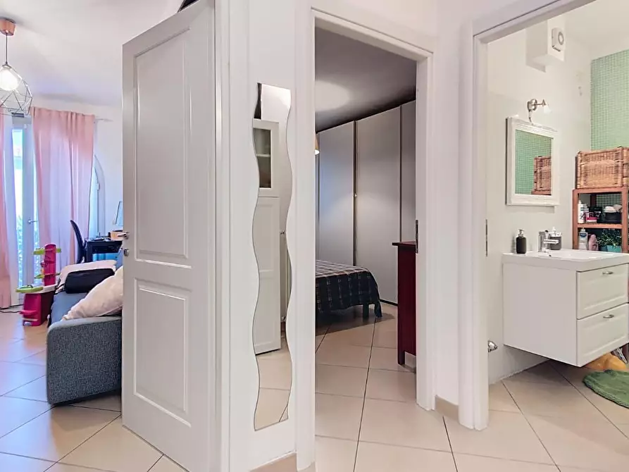 Immagine 13 di Appartamento in vendita  a Pisa