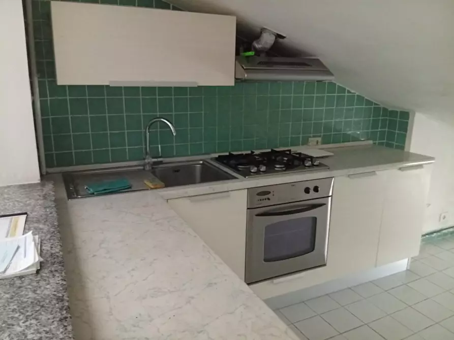 Immagine 2 di Mansarda in vendita  a Pisa