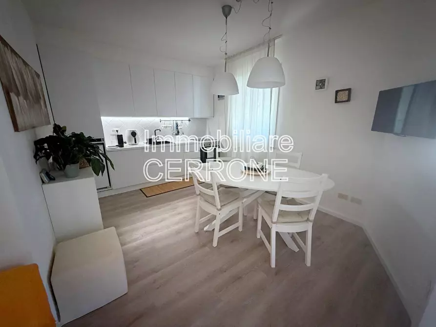 Immagine 2 di Appartamento in vendita  a Cecina