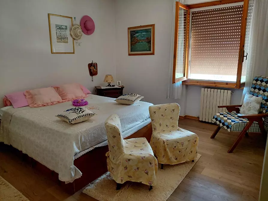 Immagine 11 di Appartamento in vendita  a Monteriggioni