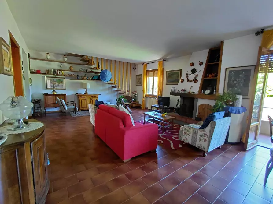 Immagine 2 di Appartamento in vendita  a Monteriggioni