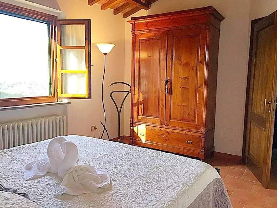 Immagine 8 di Casa colonica in vendita  a Montaione