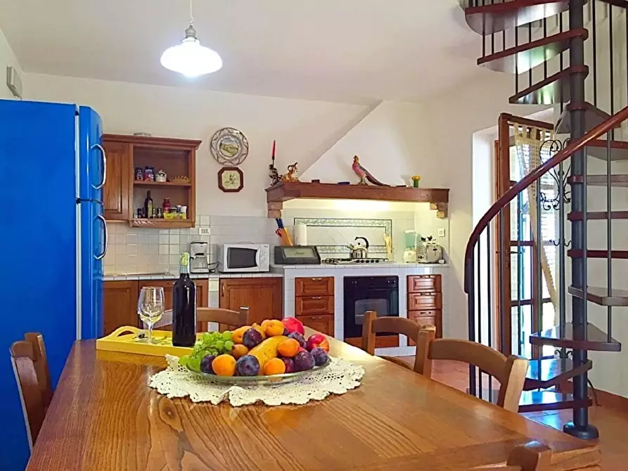 Immagine 19 di Casa colonica in vendita  a Montaione