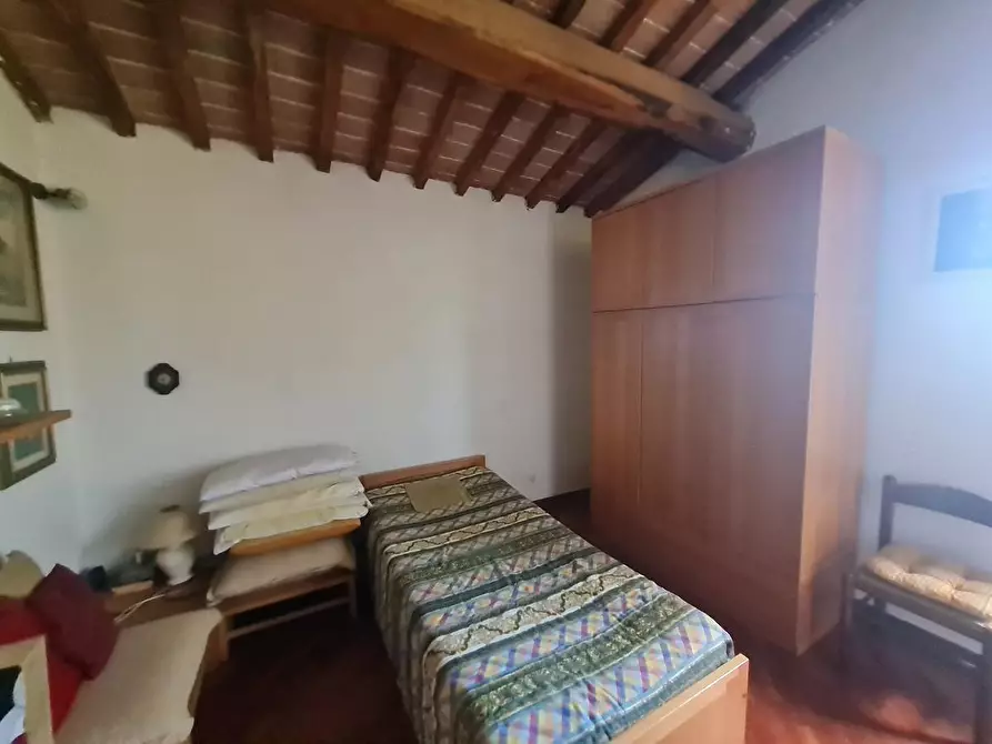 Immagine 15 di Rustico / casale in vendita  a Monteriggioni