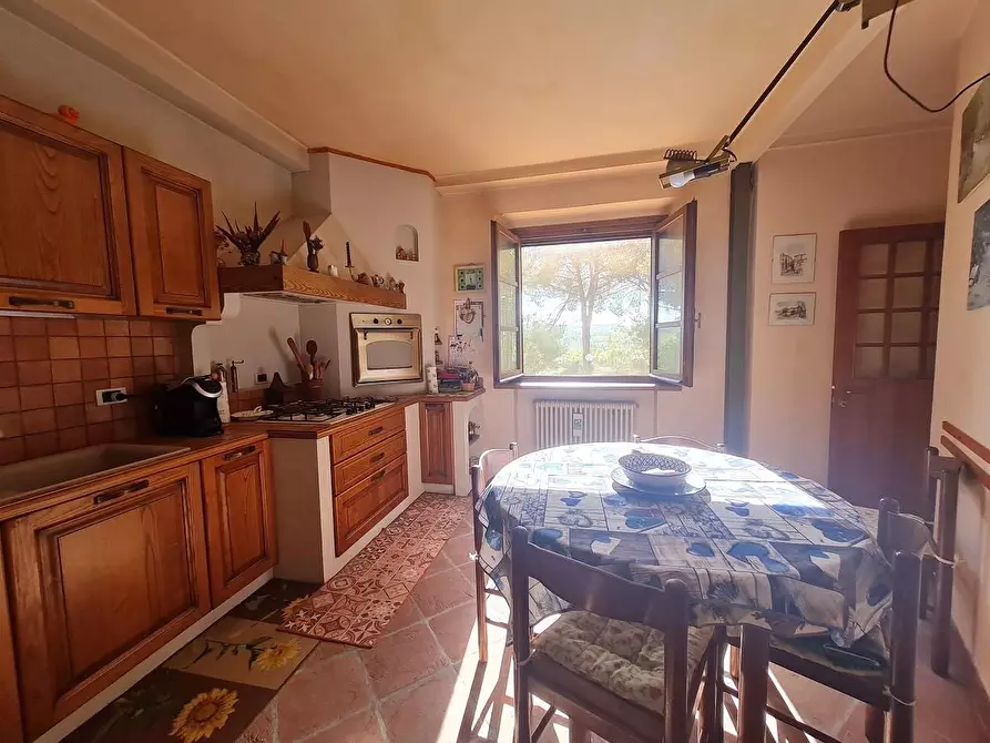 Immagine 10 di Rustico / casale in vendita  a Monteriggioni